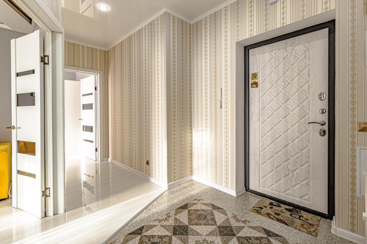 "7 Я-41" Apartment Asztana Kültér fotó